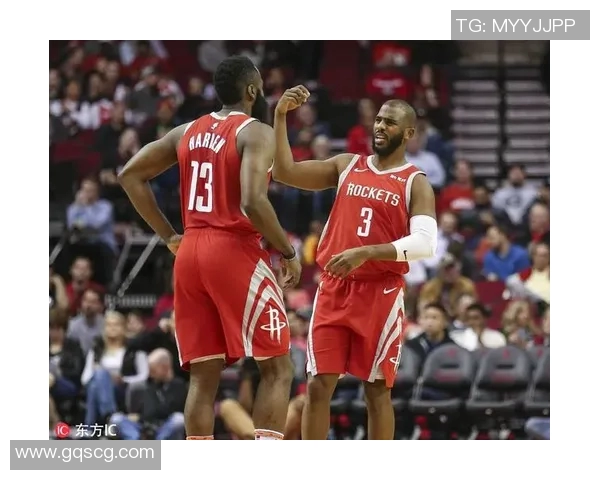 尼克斯与火箭激战正酣NBA赛场上演精彩对决引发球迷热议 尼克斯与火箭激战正酣NBA赛场上演精彩对决引发球迷热议